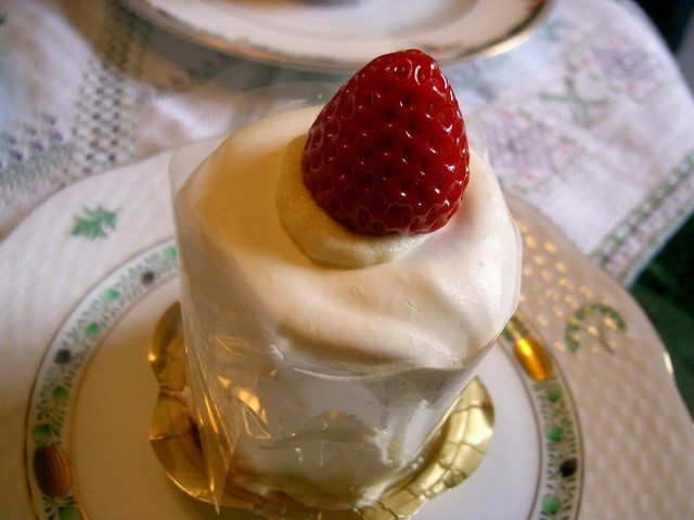 Patisserie Queen Alice Kozukue Nakayama Yokohama Line Cake Tabelog