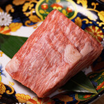 京洛焼肉やぶ - くっとーと（@kuttoto.gourmet）／撮影