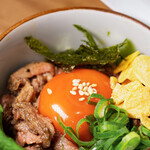 京洛焼肉やぶ - くっとーと（@kuttoto.gourmet）／撮影