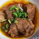 京洛焼肉やぶ - お通し「くっとーと（@kuttoto.gourmet）／撮影」