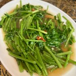 タイ料理 メーパオ - パックブーン(空芯菜炒め)