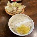 ラーメン 洞くつ家 - キャベチャー＆ライス