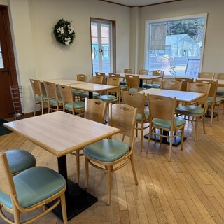 ピザ&カフェテリア_2