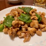 藤十飯店 - 『鶏肉とカシューナッツの炒め』　ウチの定番。