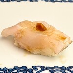 やま中・本店　鮨と日本料理　 - アラ