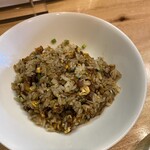 醤油ラーメン しのわ - セットのチャーハン。