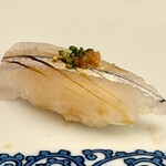 やま中・本店　鮨と日本料理　 - サヨリ