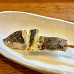 大寿司 - イサキの串焼き