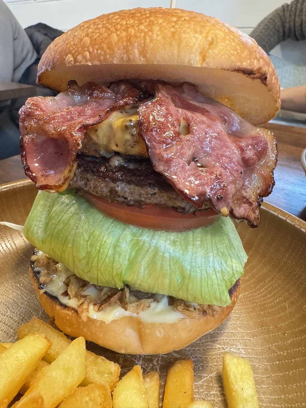 写真 : SUBURBAN GRILL （サバーバン グリル） - 香川/ハンバーガー