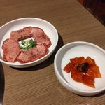 アリラン焼肉ハウス - 上タン&カクテキ