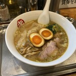 中華そば まるき - 料理写真: