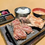 ワンダーステーキ - 料理写真:牛ハラミ&チキンステーキセット