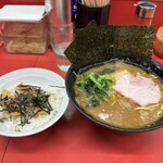 ラーメン 杉田家 - 