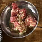 炭火焼肉 昭和ホルモン - 