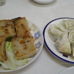 萬和樓 - 大根もちとベジタリアン餃子