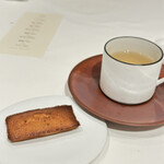 Ristorante Ecru - フィナンシェ&ハーブティー