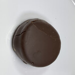 maison du miel  - 持ち運びが悪かったのか、チョコが割れてた