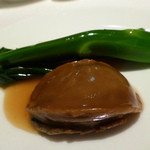 家全七福酒家 SEVENTH SON RESTAURANT - あわび（一人前）