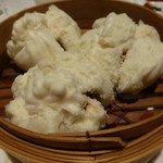 家全七福酒家 SEVENTH SON RESTAURANT - 飲茶（チャーシュー入りまんじゅう）