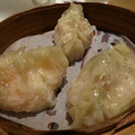 家全七福酒家 SEVENTH SON RESTAURANT - 飲茶（蟹肉入りフカヒレギョウザ）