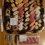 小僧寿し - 料理写真: