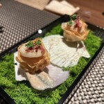 ルサンク  - ホタテ貝のパートフィロ　パイ生地が薄くてパリパリ