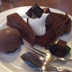 エクチュア - チョコケーキ3種・チョコアイス・生チョコ5種のチョコ尽くしセット♡