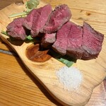 肉小屋 - 