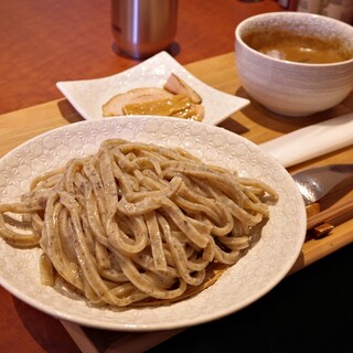 御影麺 鏑矢 - 料理写真:御影つけめん中+カレー変更 ¥1,400+¥100