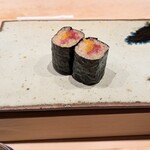 鮨 一喜 - トロたく巻