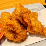 嘉文 - 料理写真:大きなカキフライ３個！