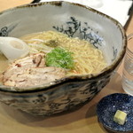 麪家ひばり - 麪家ひばり・海老潮とんこつらあめん 大盛￥830(2014.10)