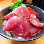 地魚・定食 祥天丸漁業 - 生マグロ丼