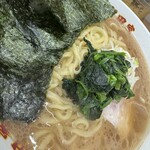 横浜ラーメン 町田家 新宿南口店 - 