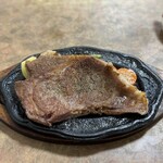 ステーキ石井 - リブステーキ(記載ないですが多分400gくらいあります)