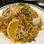 ハリマ・ケバブ・ビリヤニ - マトンビリヤニ。見た目ではどっちがどっちか分からない。店員さんも分からなくなっていました。