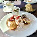 XEX ATAGO GREEN HILLS / Salvatore Cuomo Bros. - 