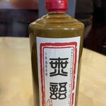 四川料理 味苑 - 蘇州の少量生産の白酒パイチュウ「無語ウーイー」