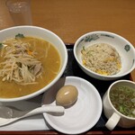 熱烈中華食堂 日高屋 - 料理写真:料理