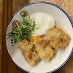 自家製さぬきうどんと肉 甚三 - 