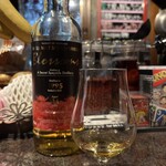 バー エグザゴーヌ