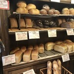 ブレッド＆サーカス - 店内