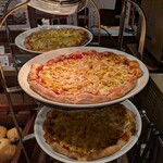 ガスト - マヨコーンピザ