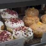 STANDARD DONUTS 阪急大阪梅田駅店 - 