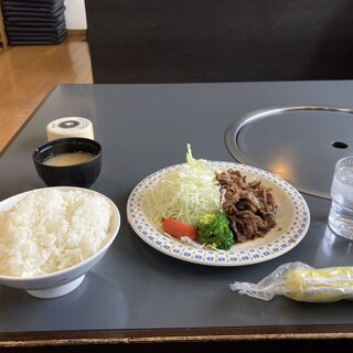 焼肉＆定食 カトウ - 料理写真:ヒャーッ