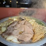 もつ鍋・すき焼き いっしん - 