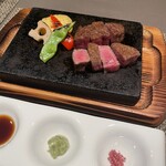 別亭　石窯ステーキ　志方亭 - お肉（調理後）