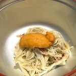 紀尾井町 三谷 - ズワイ蟹(牡)と雲丹