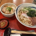 杵屋 郡山站Ekinaka店 - 