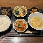 焼肉トラジ 丸ビル店 - 